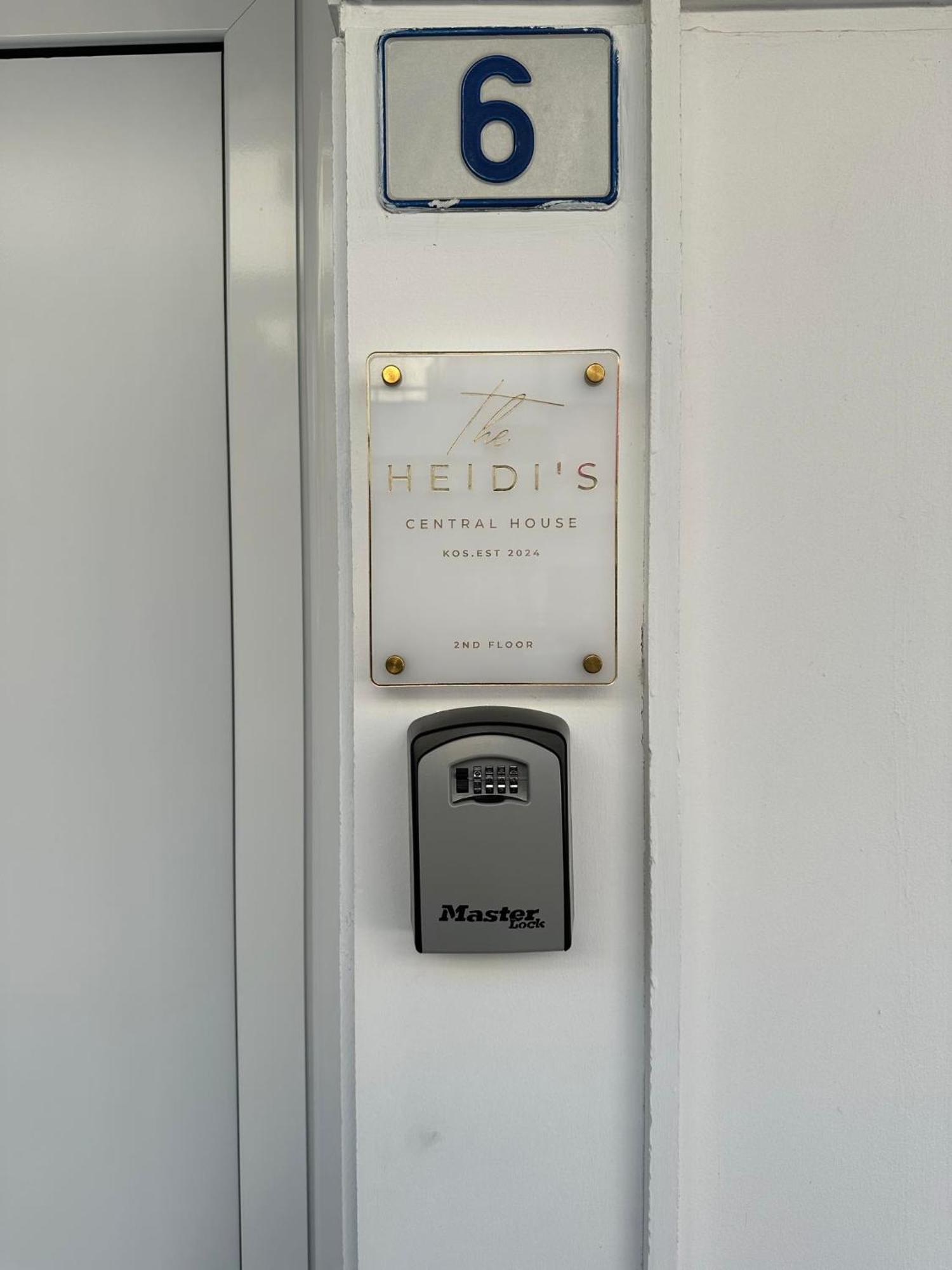 The Heidi'S Central House Koszalin Eksteriør bilde