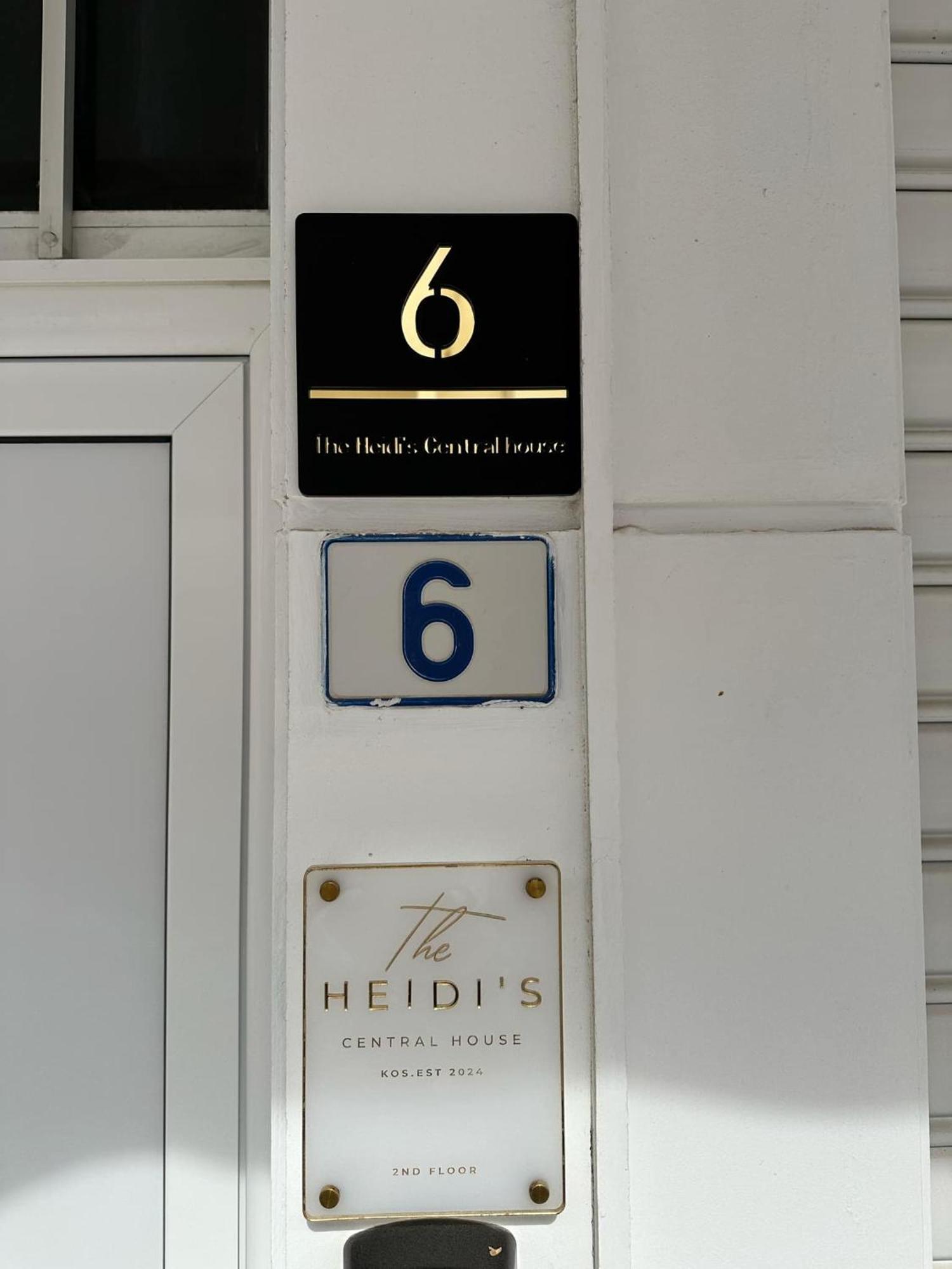 The Heidi'S Central House Koszalin Eksteriør bilde